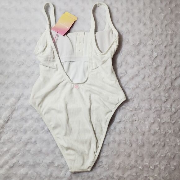 Stoney Clover Lane x Target small pink and white one piece swimsuit - Picture 4 of 4
